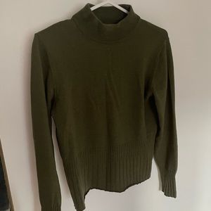 Made in Italy 🇮🇹 - beautiful 100% Merino wool sweater